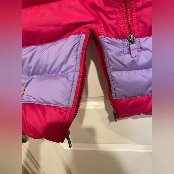 **SOLD on FB** The North Face Infant Snowsuit size 3-6 mons - Picture 6 of 11